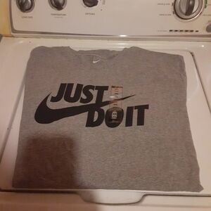 Nike just do it tee shirt new with tags